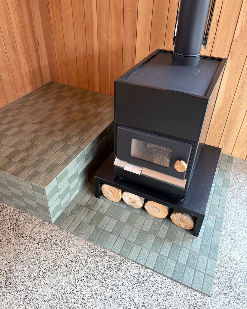 ACA039 Pasture Green Matt Mosaic 45x95mm - Fireplace 1.jpg