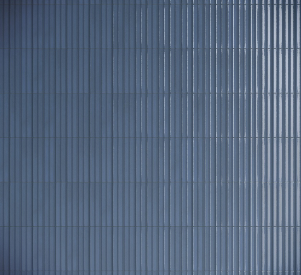 RIMA.006024.IND.GLO - Miniature Rima - Indigo 60x240mm-Wall.jpg