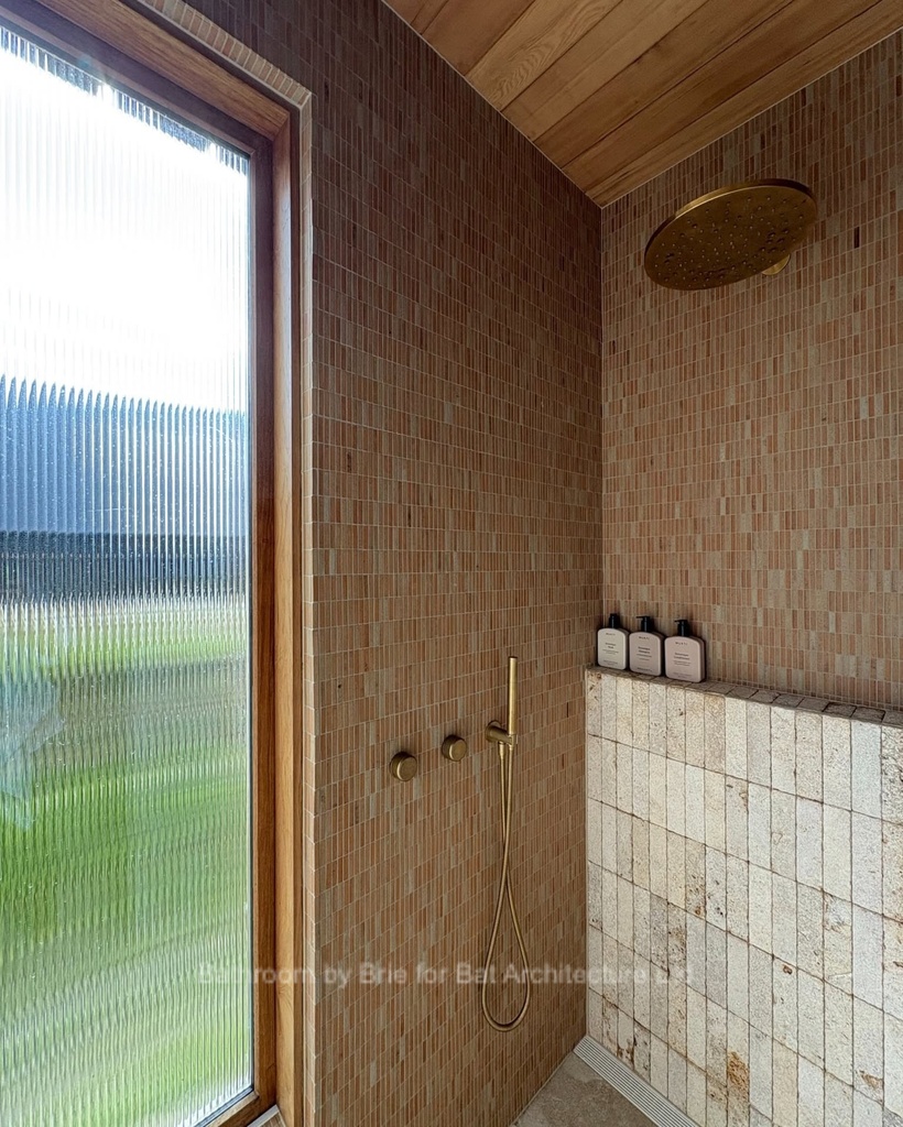 ACA037 Kreuz Terracotta Matt Finger Mosaic 10x48mm - Bathroom 9.jpg