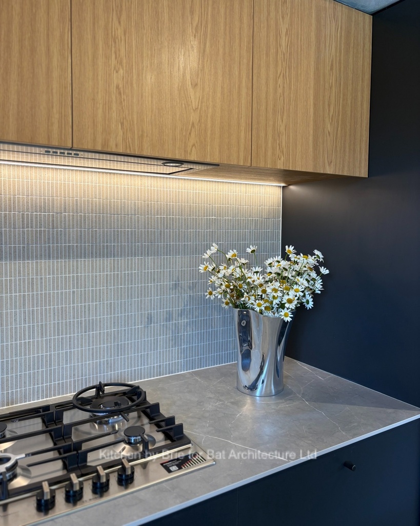 ACA034 Kreuz Grey Matt Finger Mosaic 10x48mm - Kitchen 2.jpg