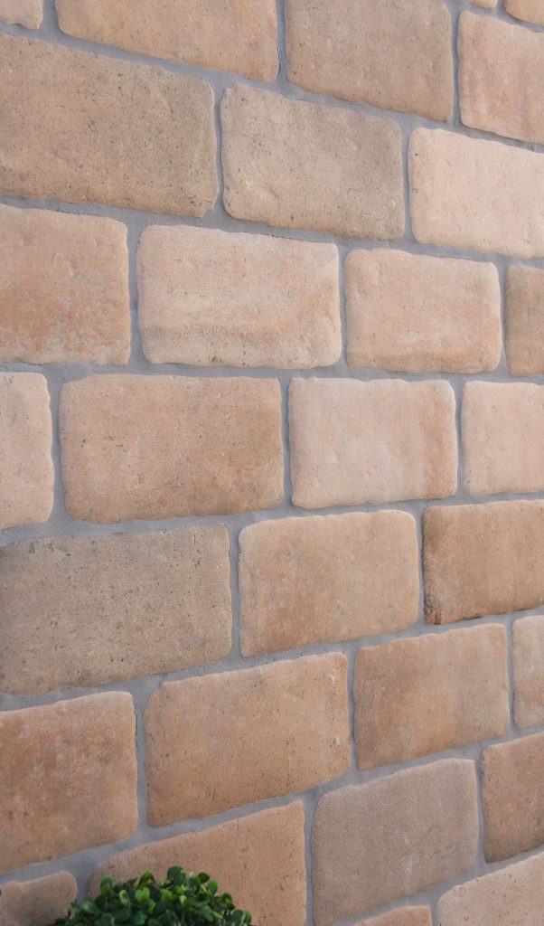 CERL011 - Benisa Teja Natural 113x226 - Wall.jpg