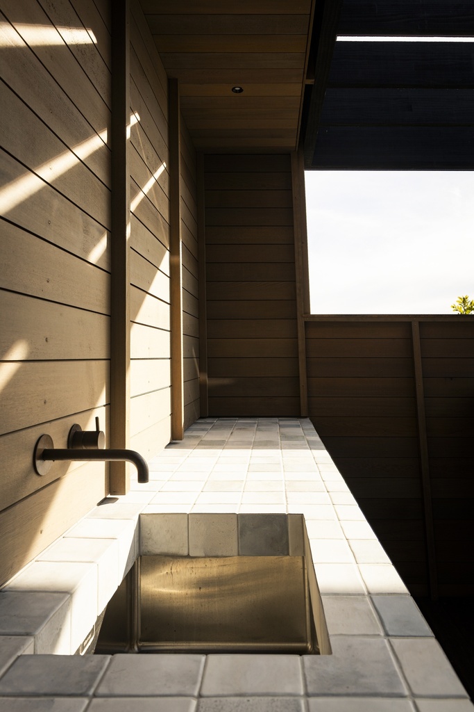 WOW017 - Design Builders Showhome - HDR - BBQ Area 5.jpg