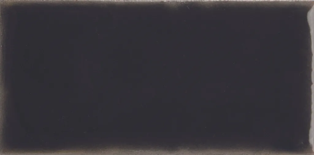 WOW029 Yoko Onix Gloss 62x125 - swatch 2.webp