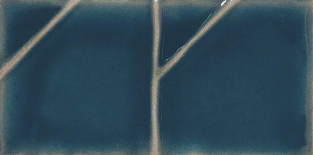 WOW030 Yoko Origami Marine Gloss 62x125 - swatch 1.webp