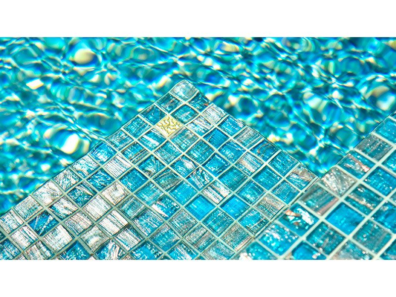 BIS365 Gemme GM 20.49 Hotmelt - Pool Close Up.jpg