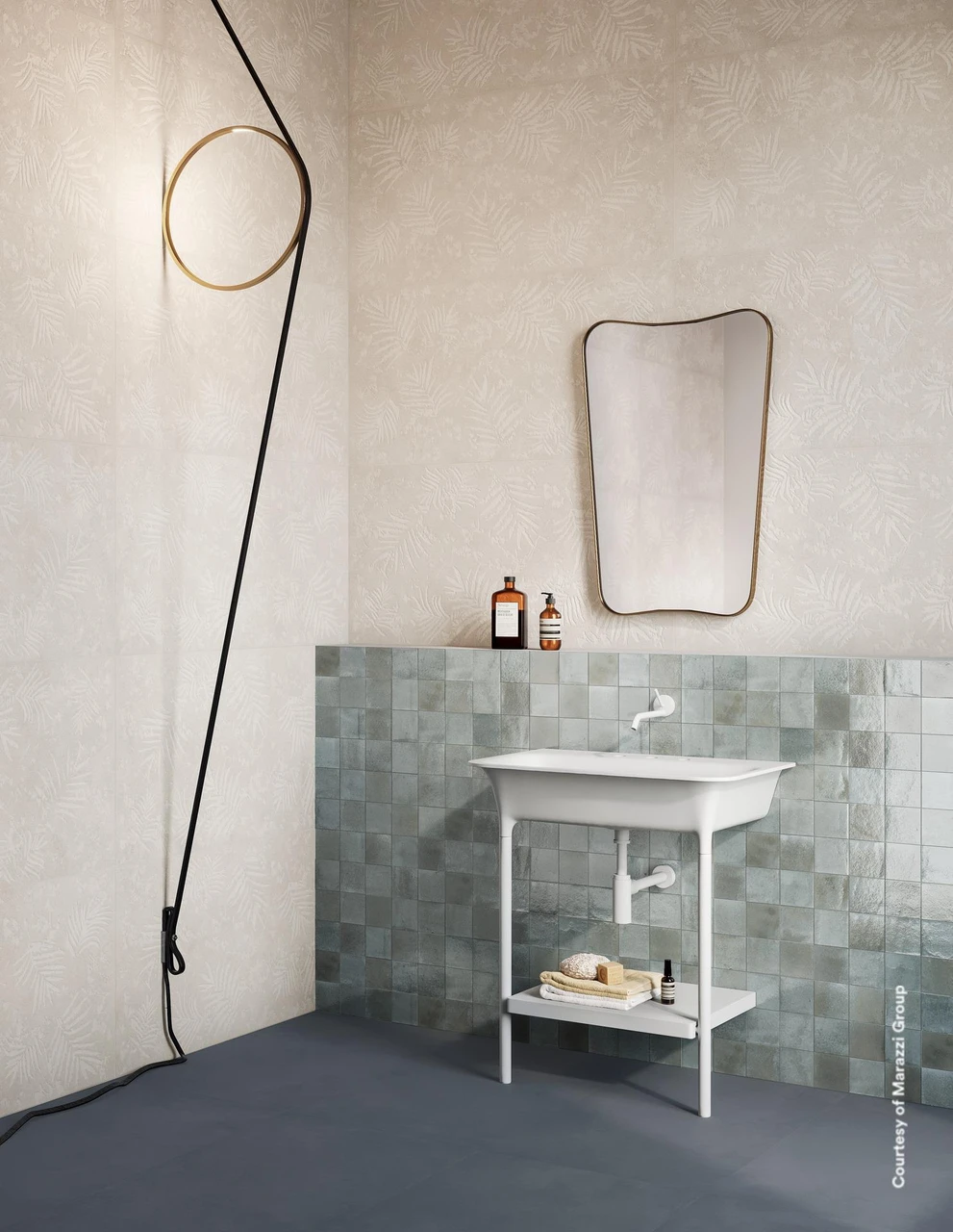 MRZ017 Melange Glicine Gloss 10 - Bathroom.webp