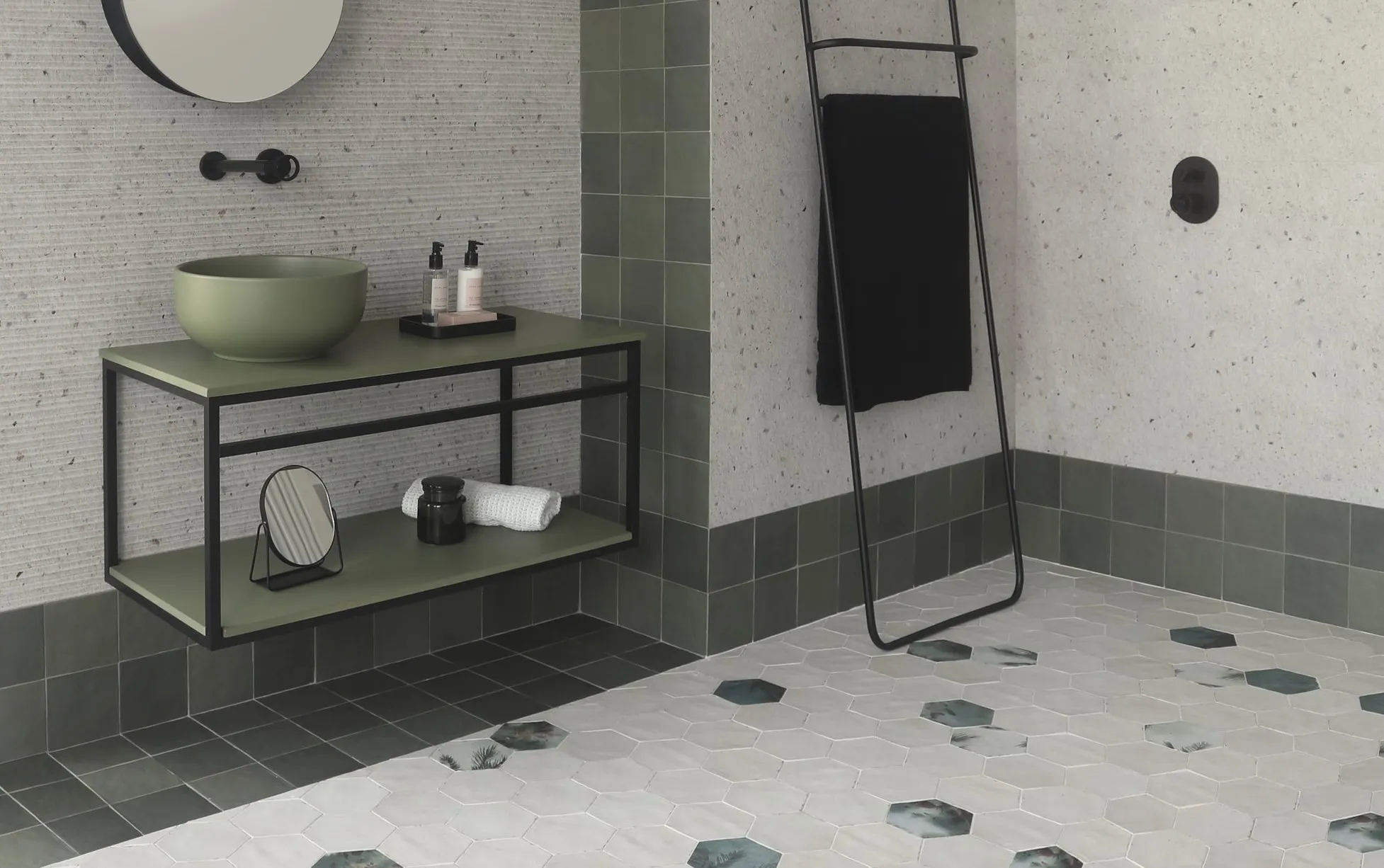 TTESCONFOR - CONTEMPORARY FOREST TILE 15X15 - Bathroom.webp