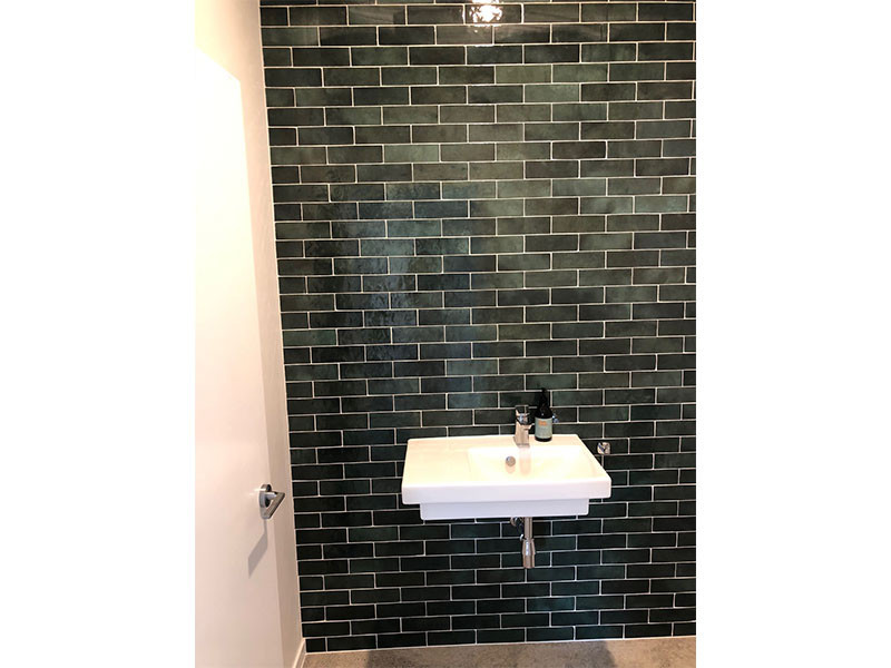 EQU057 Artisan Moss Green Gloss 6.5x20. bathroom 6.jpg