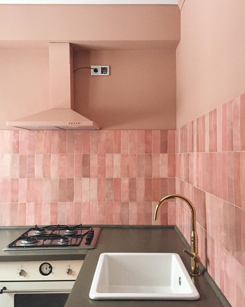 EQU055 Artisan Rose Mallow Gloss 6.5x20 - Kitchen 7.jpg