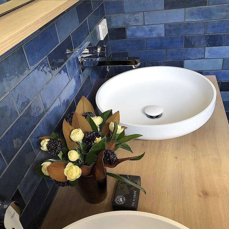 EQU058 bathroom1__Artisan Colonial Blue Gloss_6.5x20.jpg