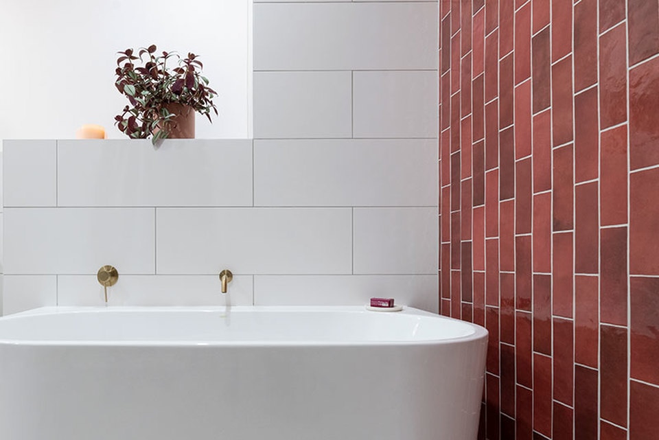 EQU061 The-Block-NZ-S8-03__Artisan Burgundy Gloss 6.5x20.jpg