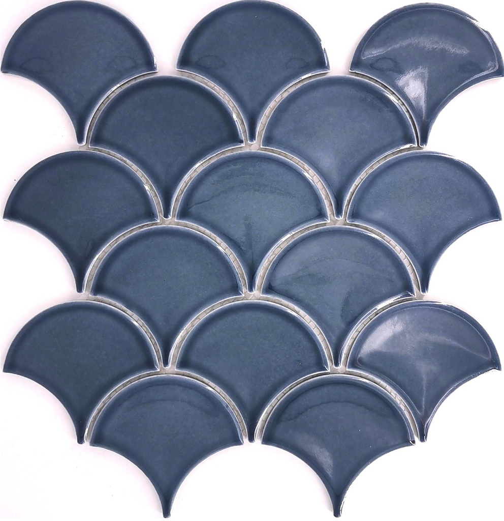 MT1778 Fishscale Ocean Gloss 95mm - Swatch.jpg