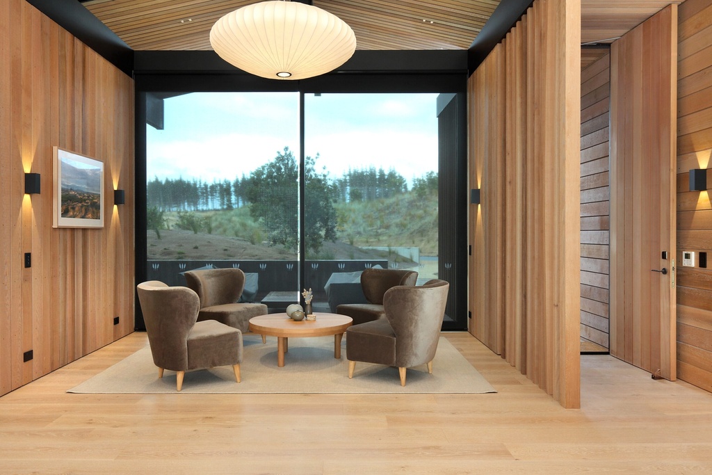 GEOWH2401522 - White Wash - Living.jpg