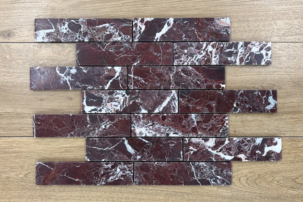 ROSSO_LEVANTO_TUMBLED_SUBWAY_(48X203MM) - Swatch 3.jpg