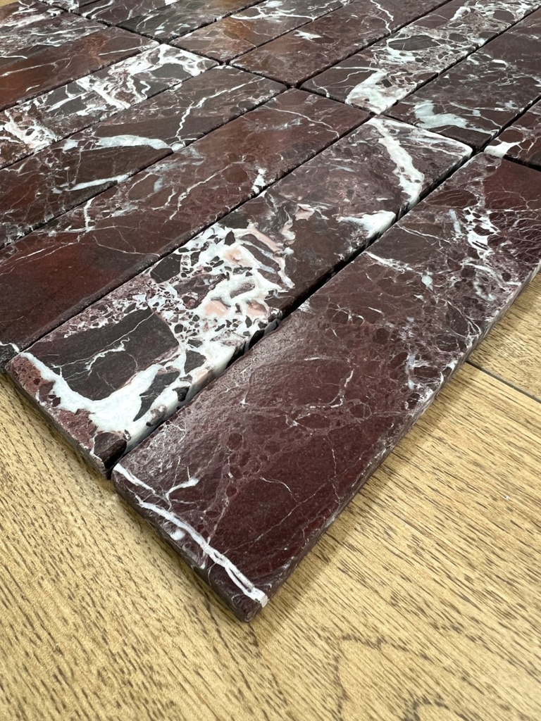 ROSSO_LEVANTO_TUMBLED_SUBWAY_(48X203MM) - Swatch 2.jpg