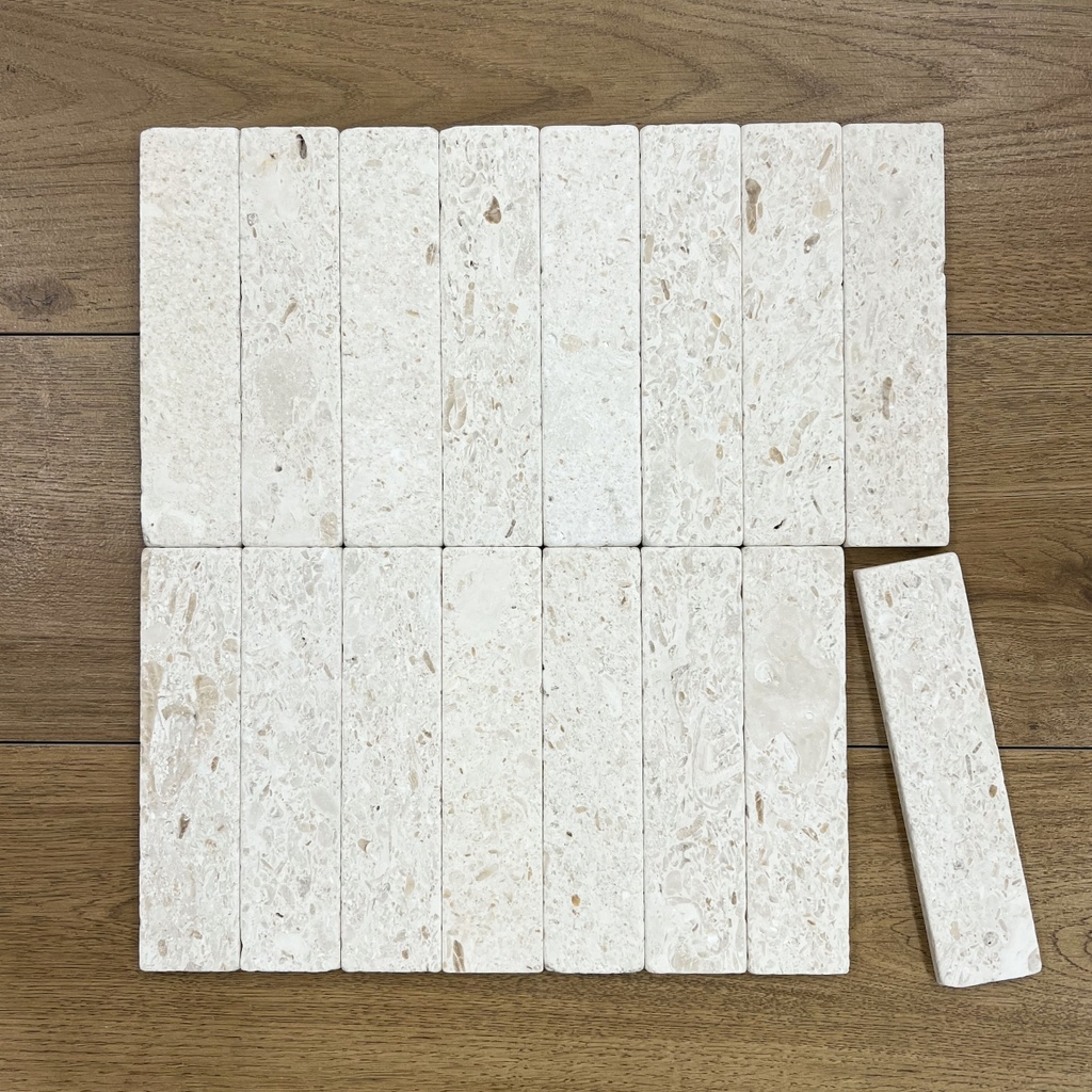 WHITE_LIMESTONE_TUMBLED_SUBWAY_(48X203MM) - Swatch 2.jpg
