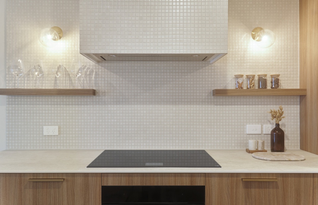 ACA020 Kayo Square White Matt Mosaic 22.5mm - Kitchen 3.jpg