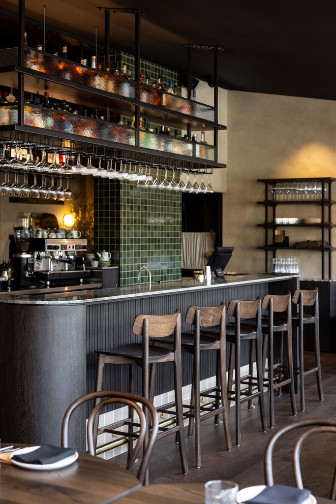 ACA031 Minokoyo Olive Gloss Mosaic 69x69 - Restaurant 1.jpg