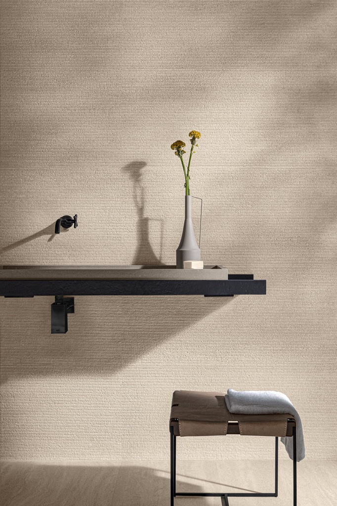 POR275 Aeterna Avorio Chiseled 45x120 - Bathroom 3.jpg