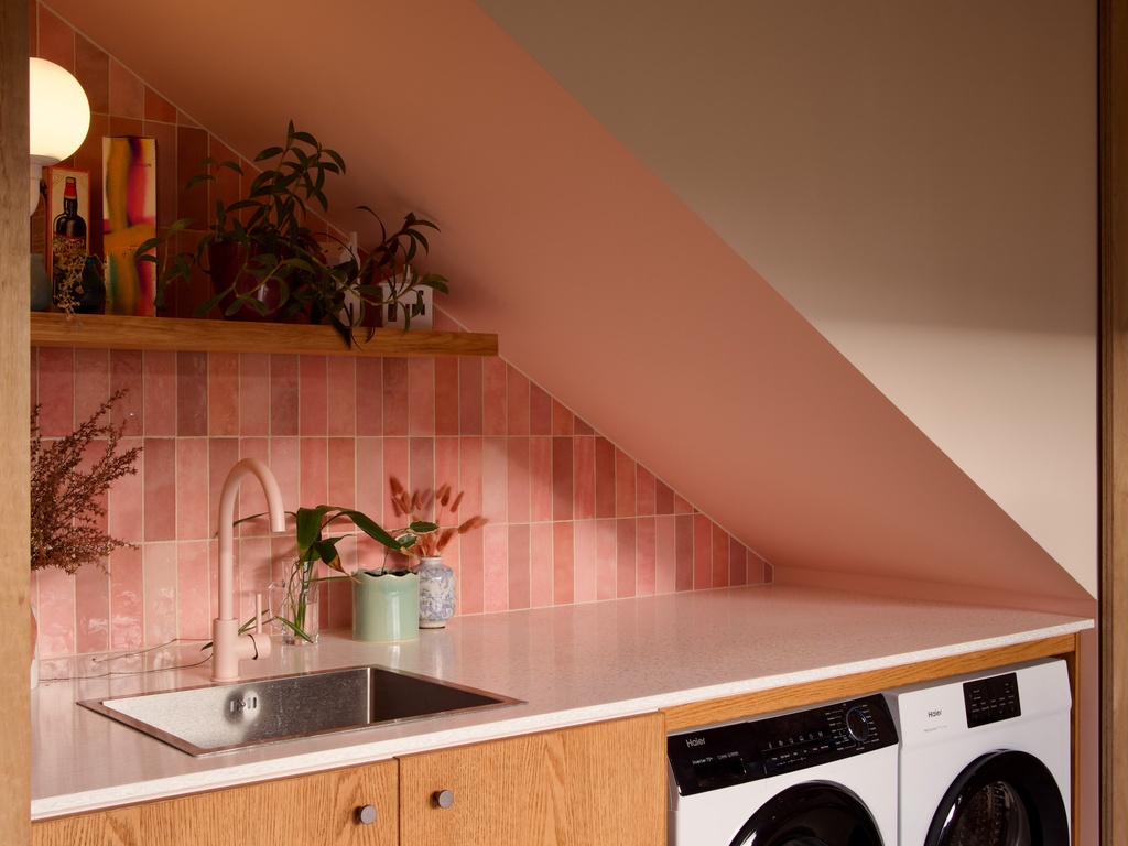 Artisan Rose Mallow Gloss 6.5x20 (65x200MM)