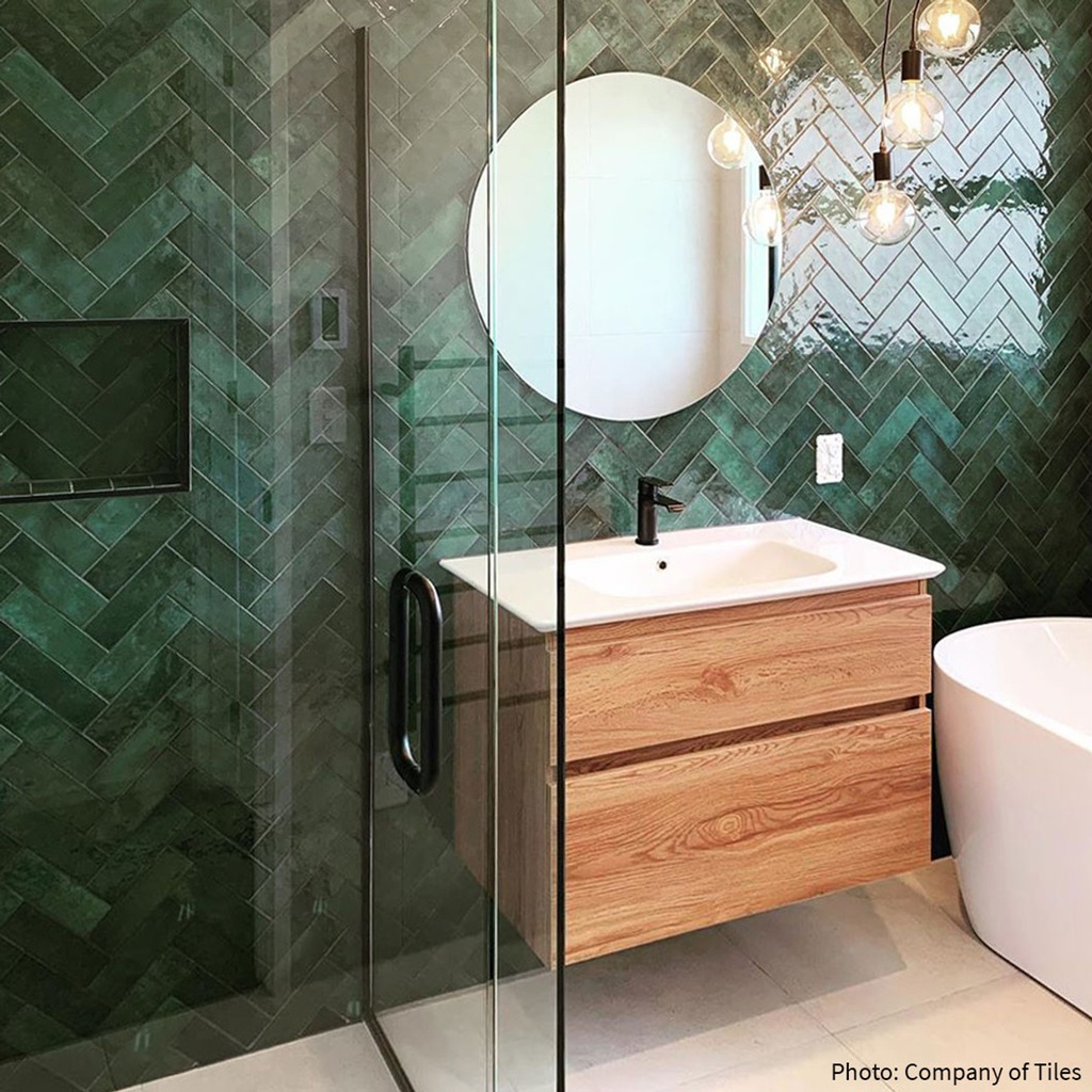 [EQU057] Artisan Moss Green Glos 6.5x20 (65x200MM)