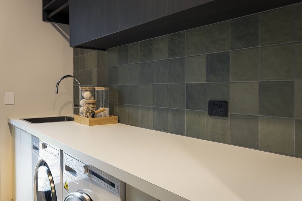 [TTESCONFOR] Contemporary Forest 150 x 150