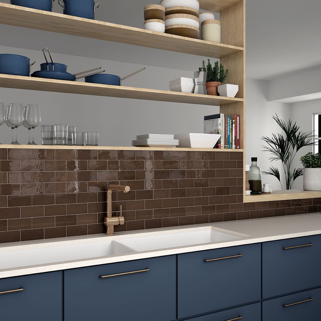 [MT1688] Village Walnut Gloss 6.5x20 (65x200MM)